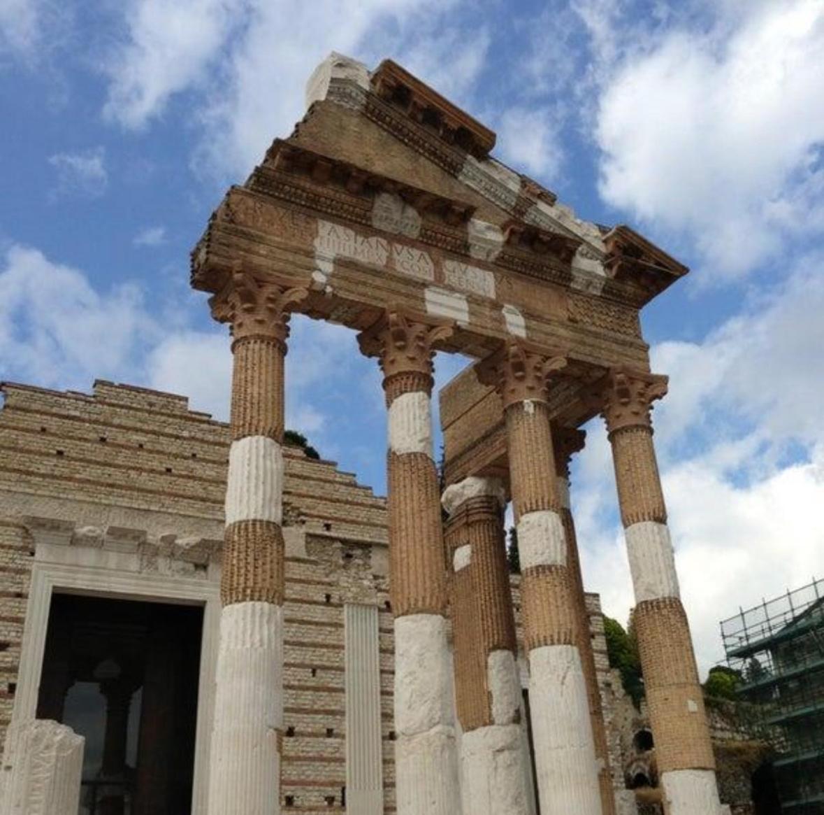 Capitolium Ad Acomodação com café da manhã Bréscia Exterior foto